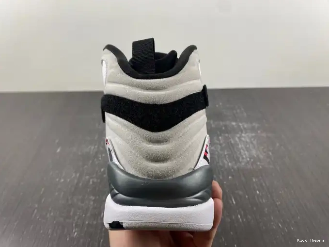 Kicktheory 305381-103 Bugs 8 Air Bunny Retro Jordan (2013) 0515